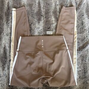 Wilo The Label Anthropologie Ribbed Athletic Leggings Size Medium Brown Stripe